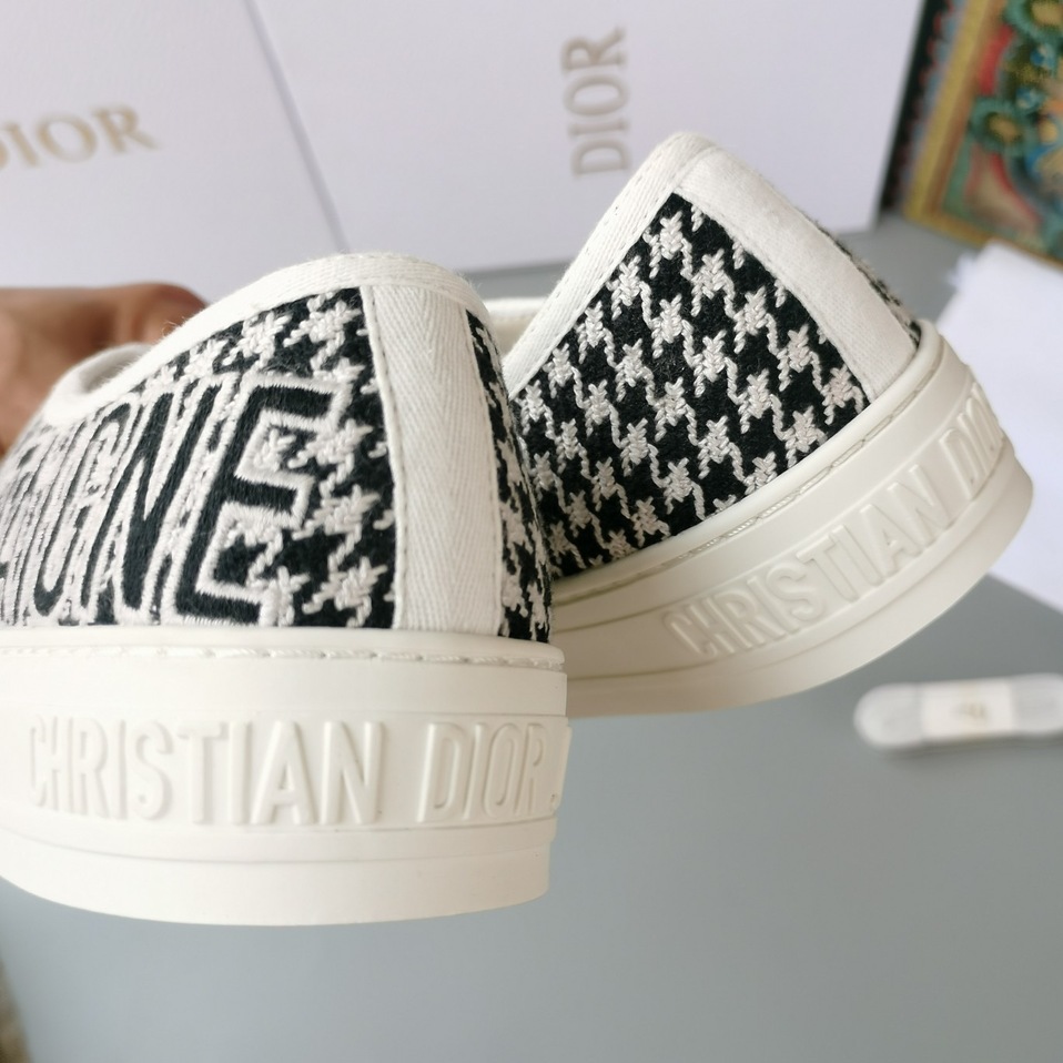Dior Walkndior Sneakers