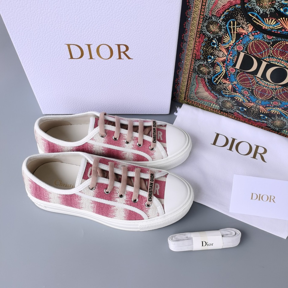 Dior Walkndior Sneakers