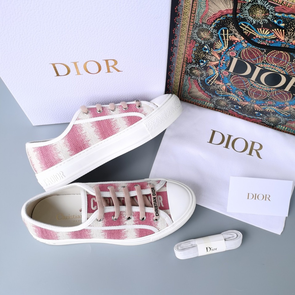Dior Walkndior Sneakers