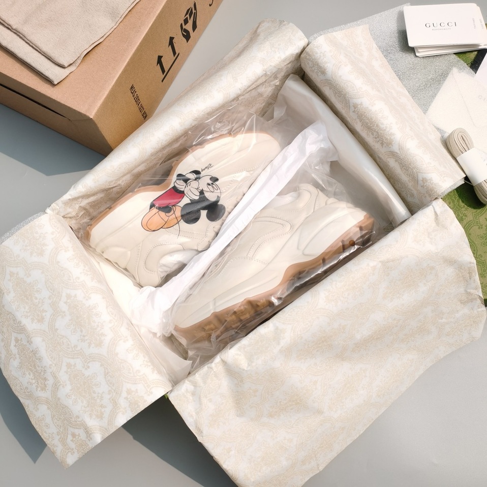 Gucci Rhyton Sneakers