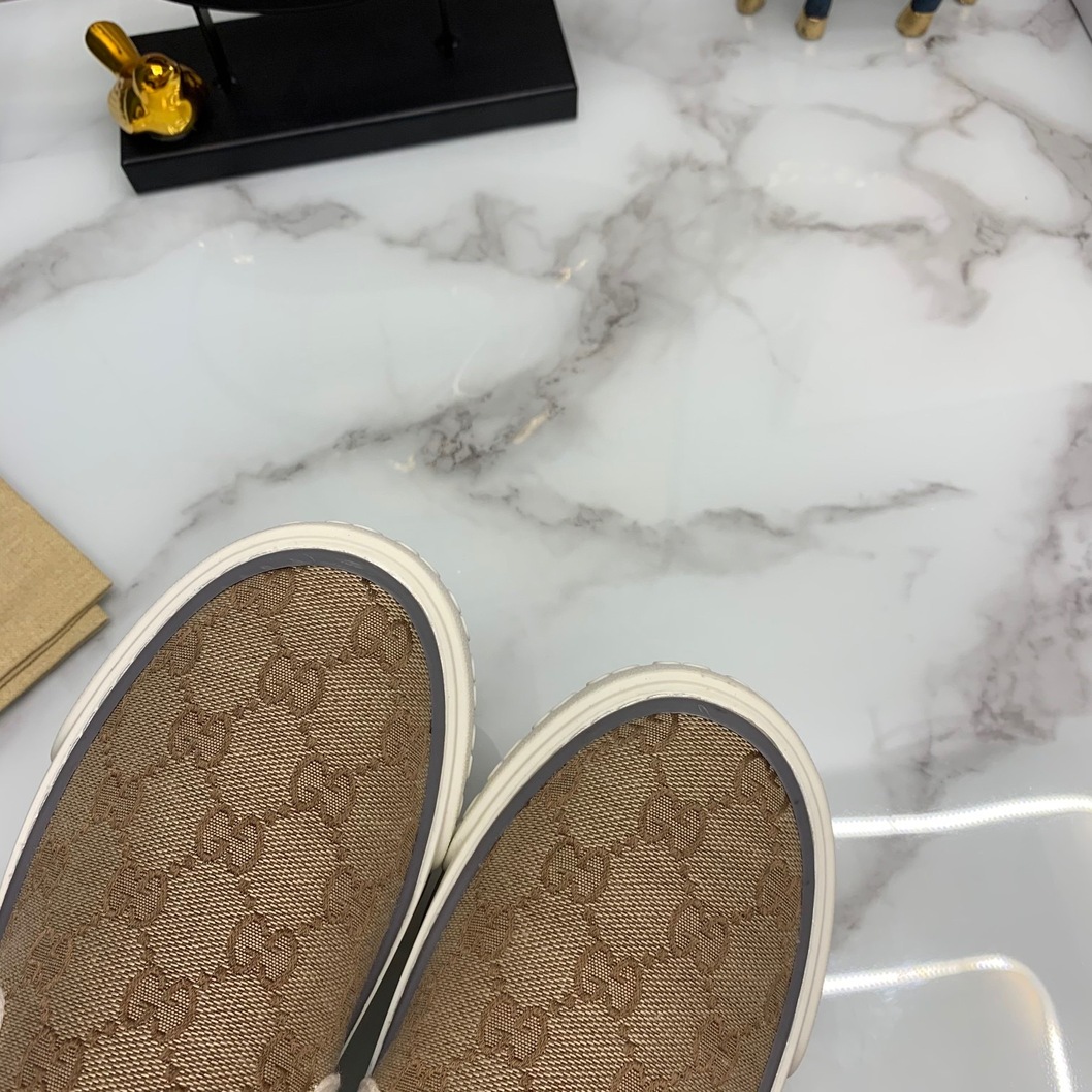 Gucci Slipon Double G Ss2022