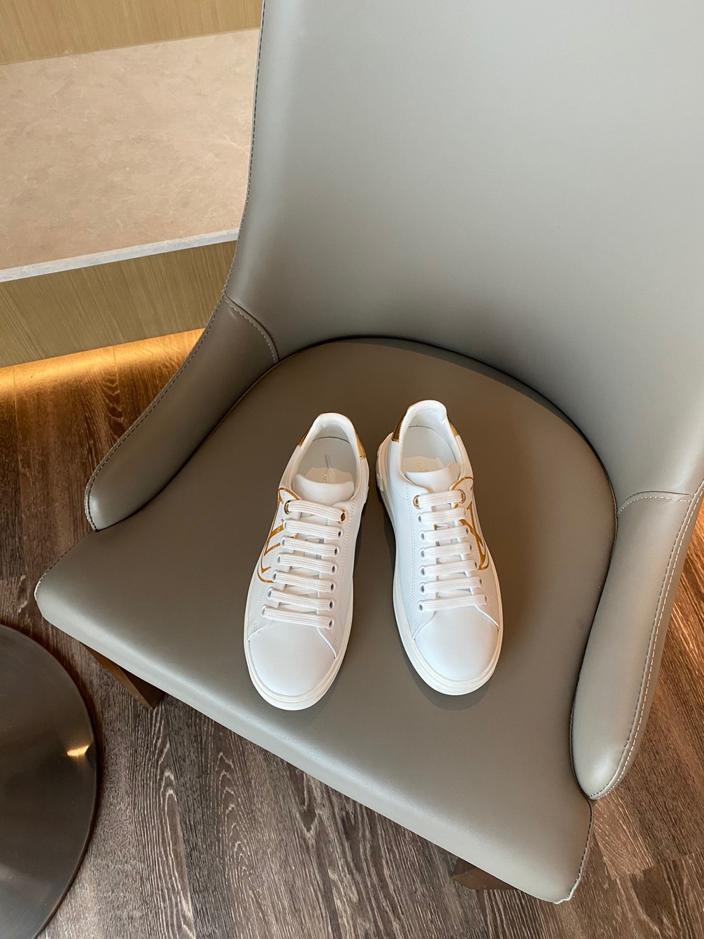 Lv Logo Basic Sneakers Ss2022