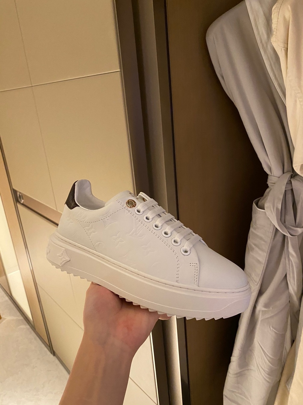 Lv Monogram Logo Basic Ss2022