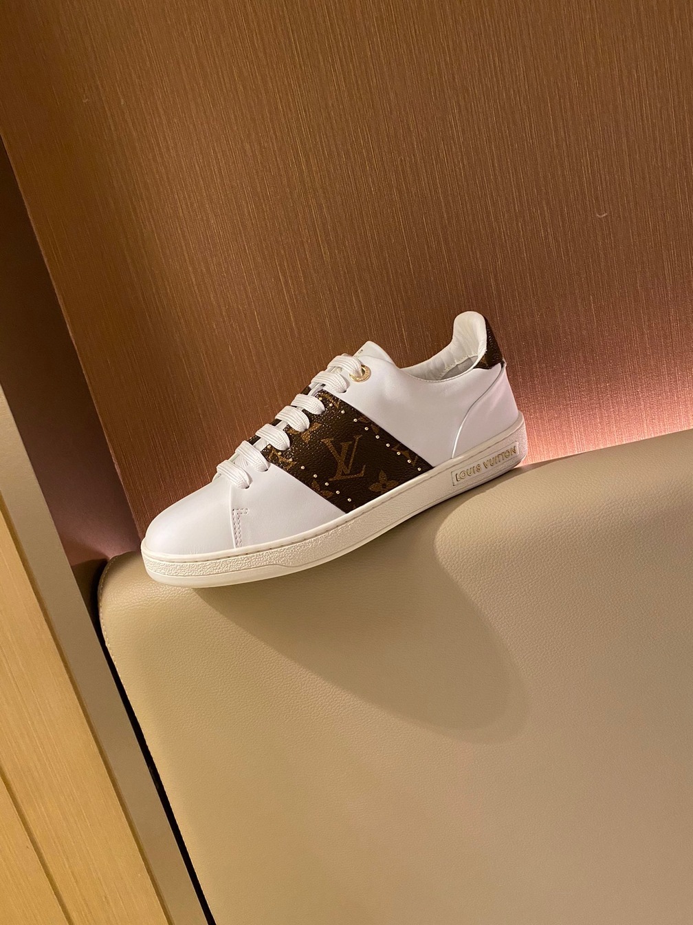 Lv Sneakers Strap Ss2022