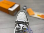 Lv Trainer Gray Sneakers