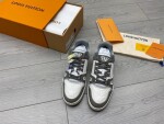 Lv Trainer Gray Sneakers