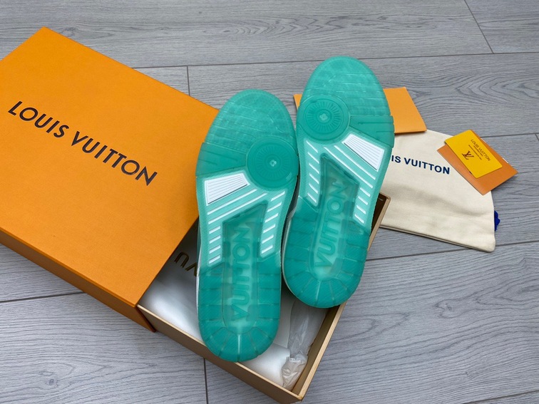 Lv Trainer Green Sneakers