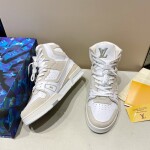 Lv Trainer High Top 508 Grey Sneakers