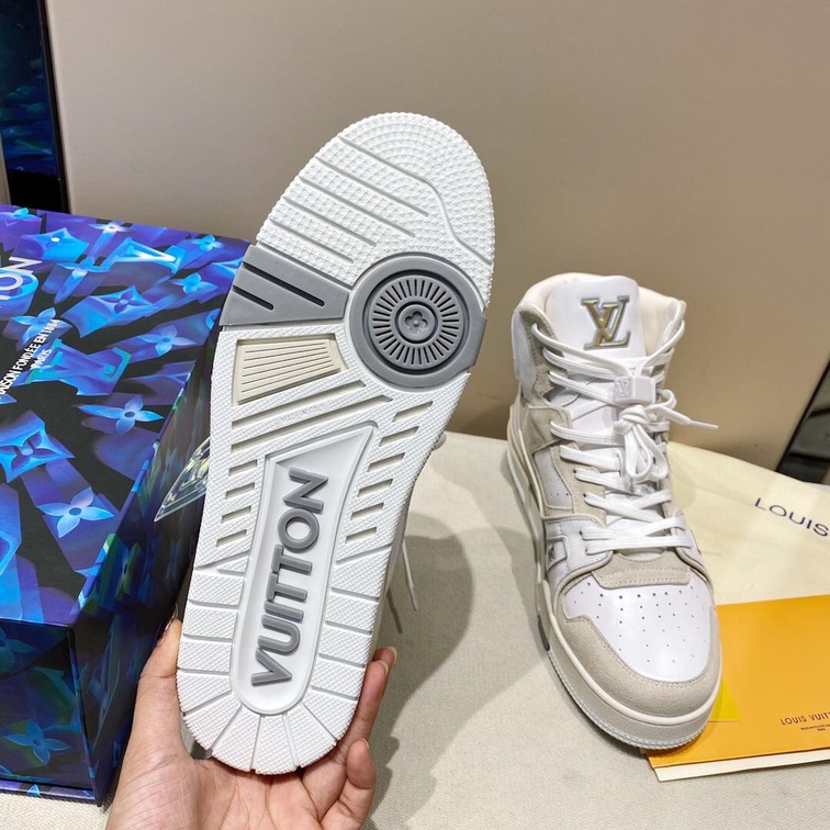 Lv Trainer High Top 508 Grey Sneakers