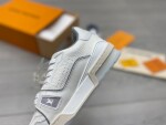 Lv Trainer Sneakers 54 Grey