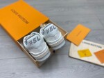 Lv Trainer Sneakers 54 Grey