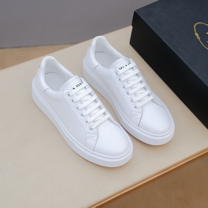 Prada Basic Sneakers Ss2022