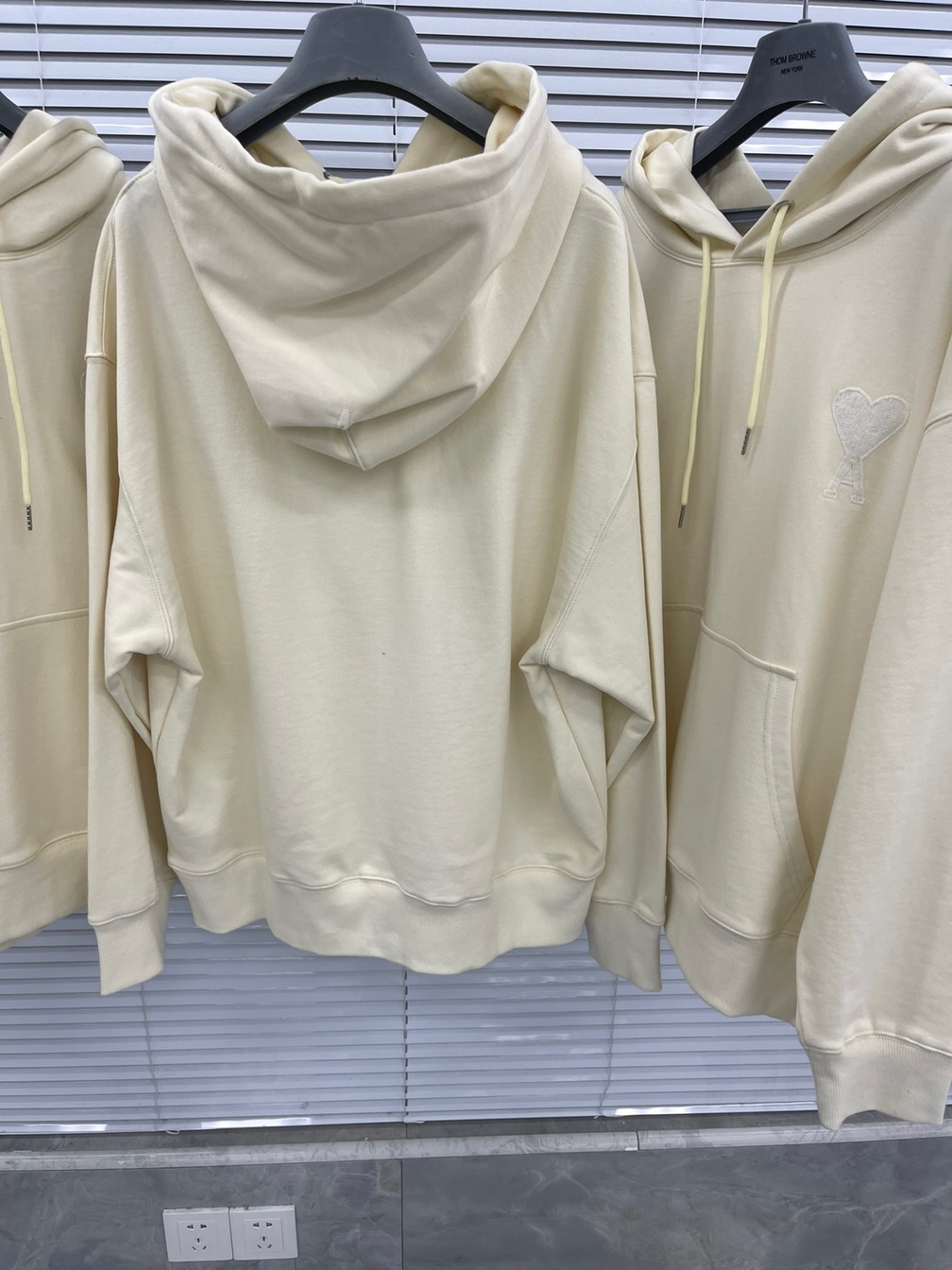 Hoodie Amiri Basic Big Logo Ss2022