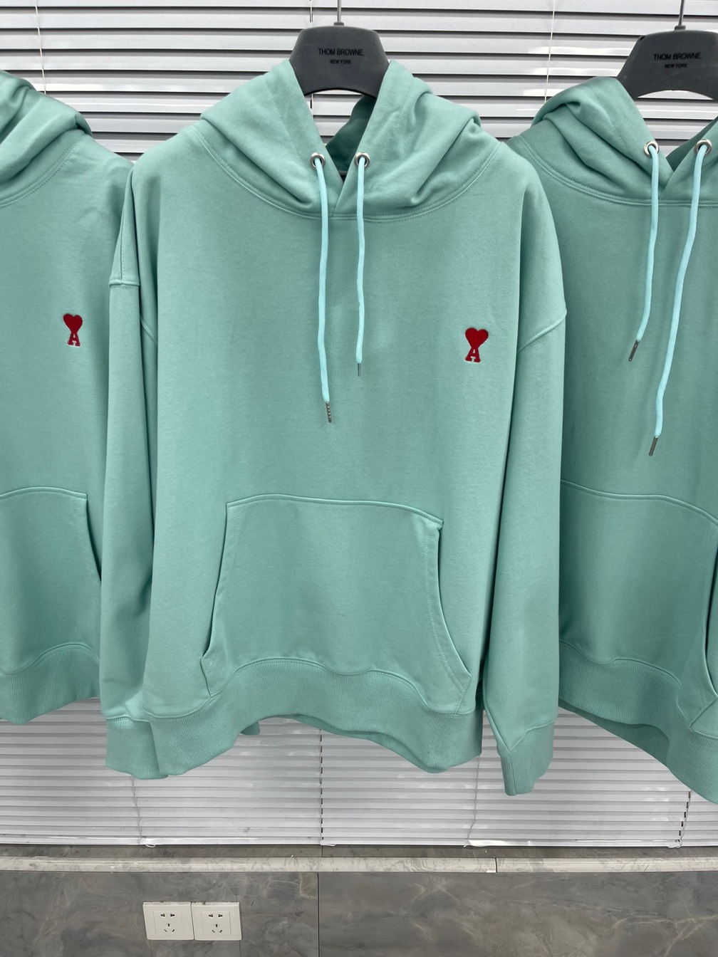 Hoodie Amiri Basic Small Logo Ss2022
