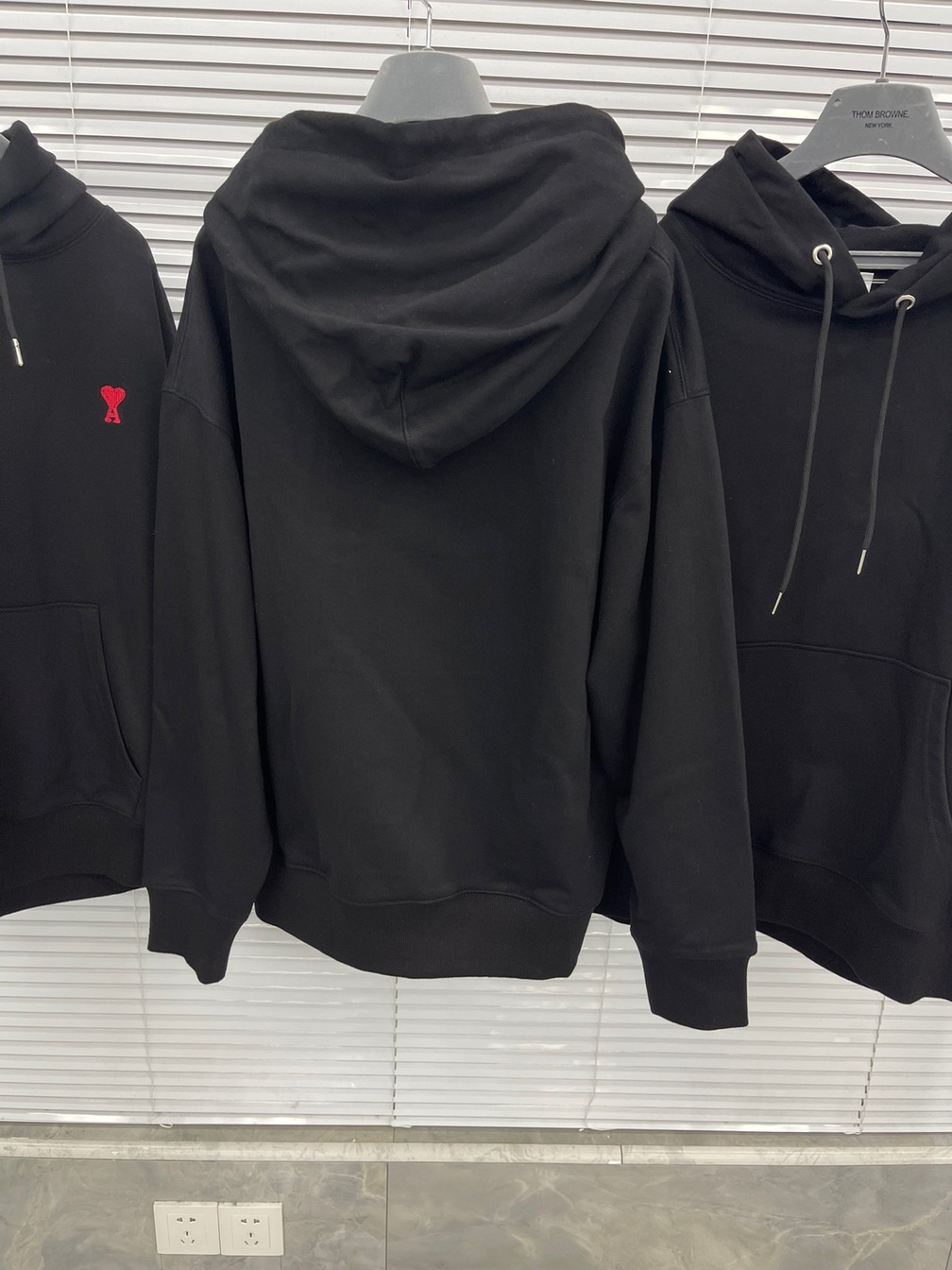 Hoodie Amiri Basic Small Logo Ss2022