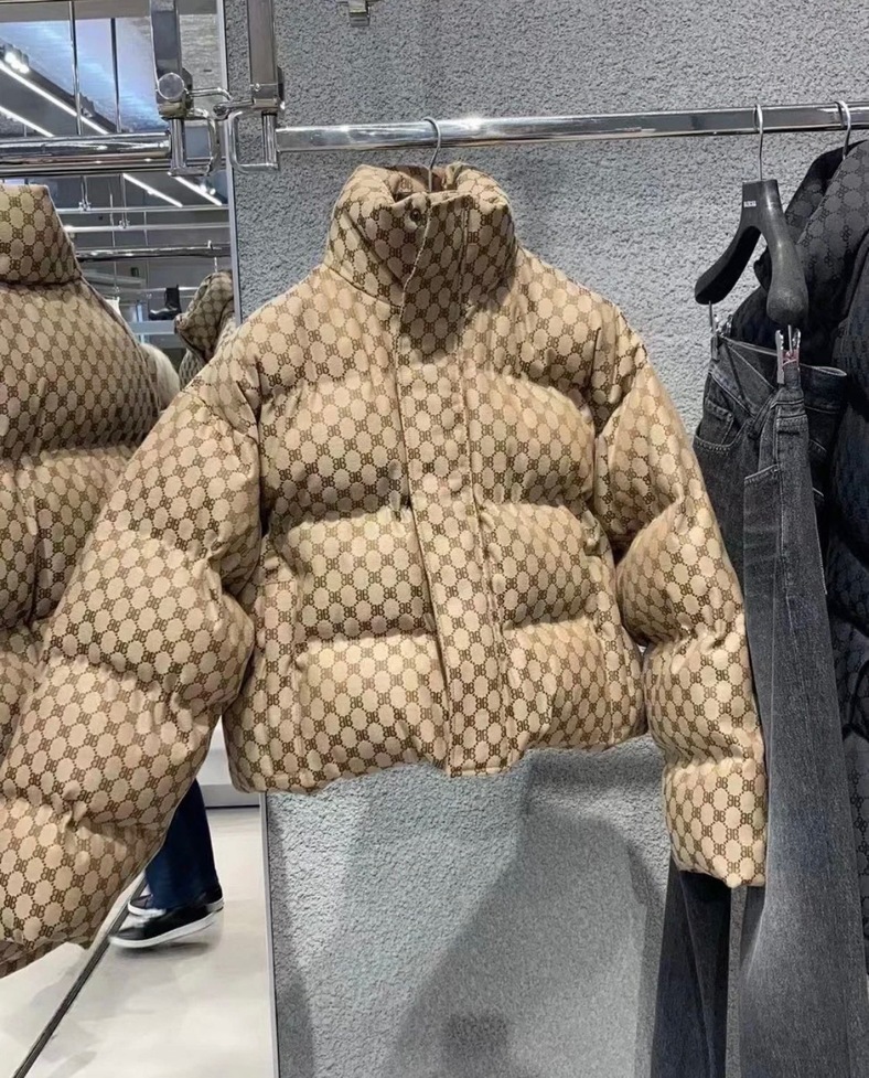 Puffer 2 Style Balenxgucci Ss2022