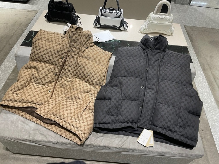 Puffer 2 Style Balenxgucci Ss2022