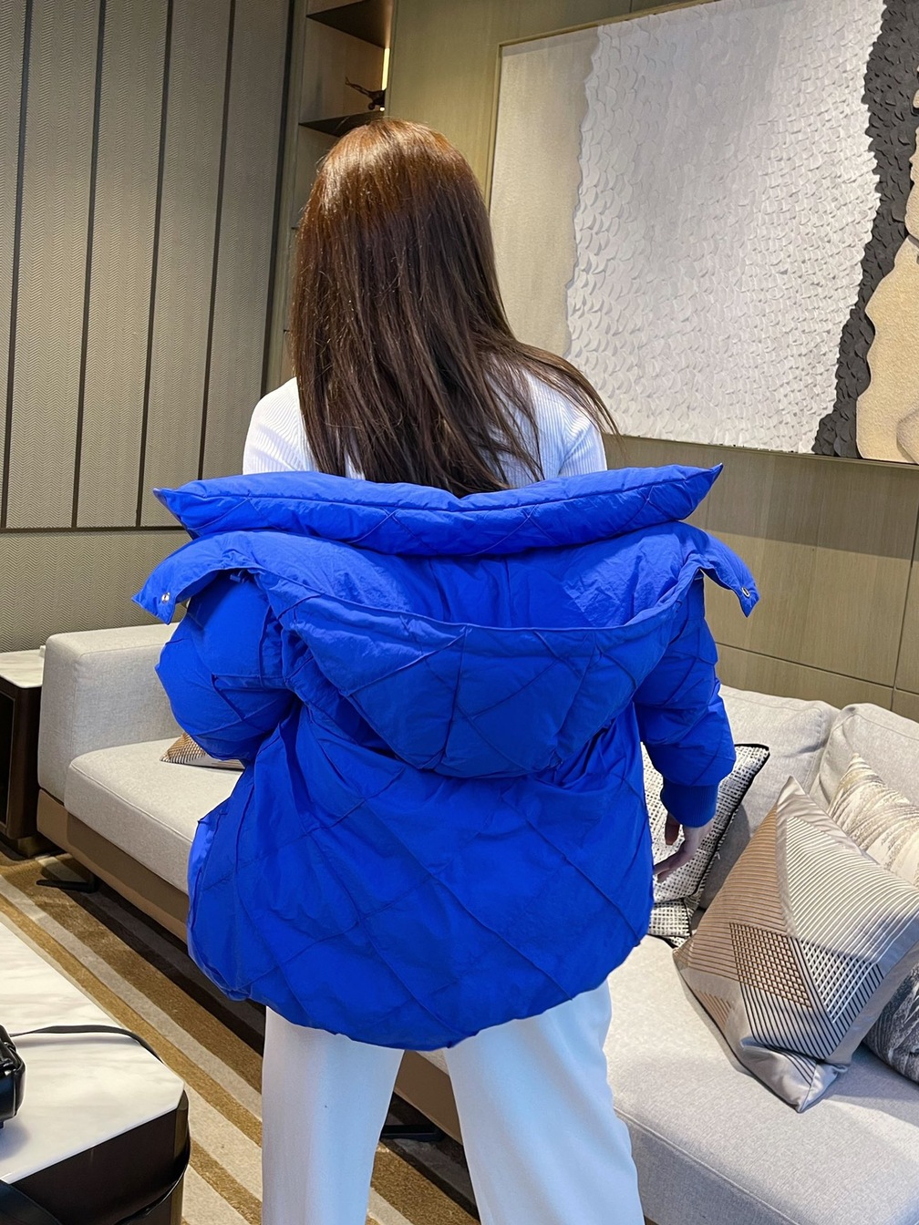 Puffer Bottega Neon Ss2022