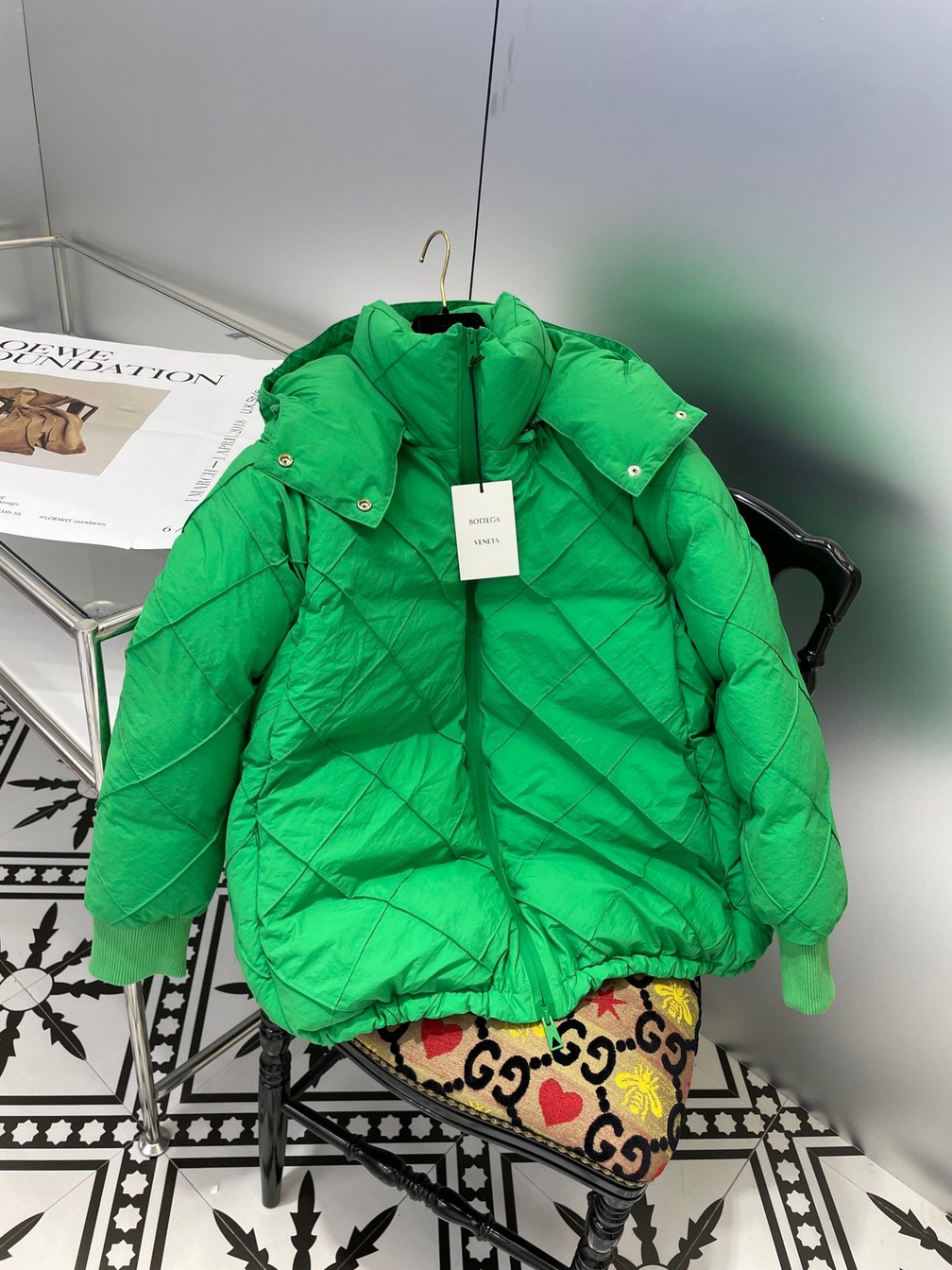Puffer Bottega Neon Ss2022