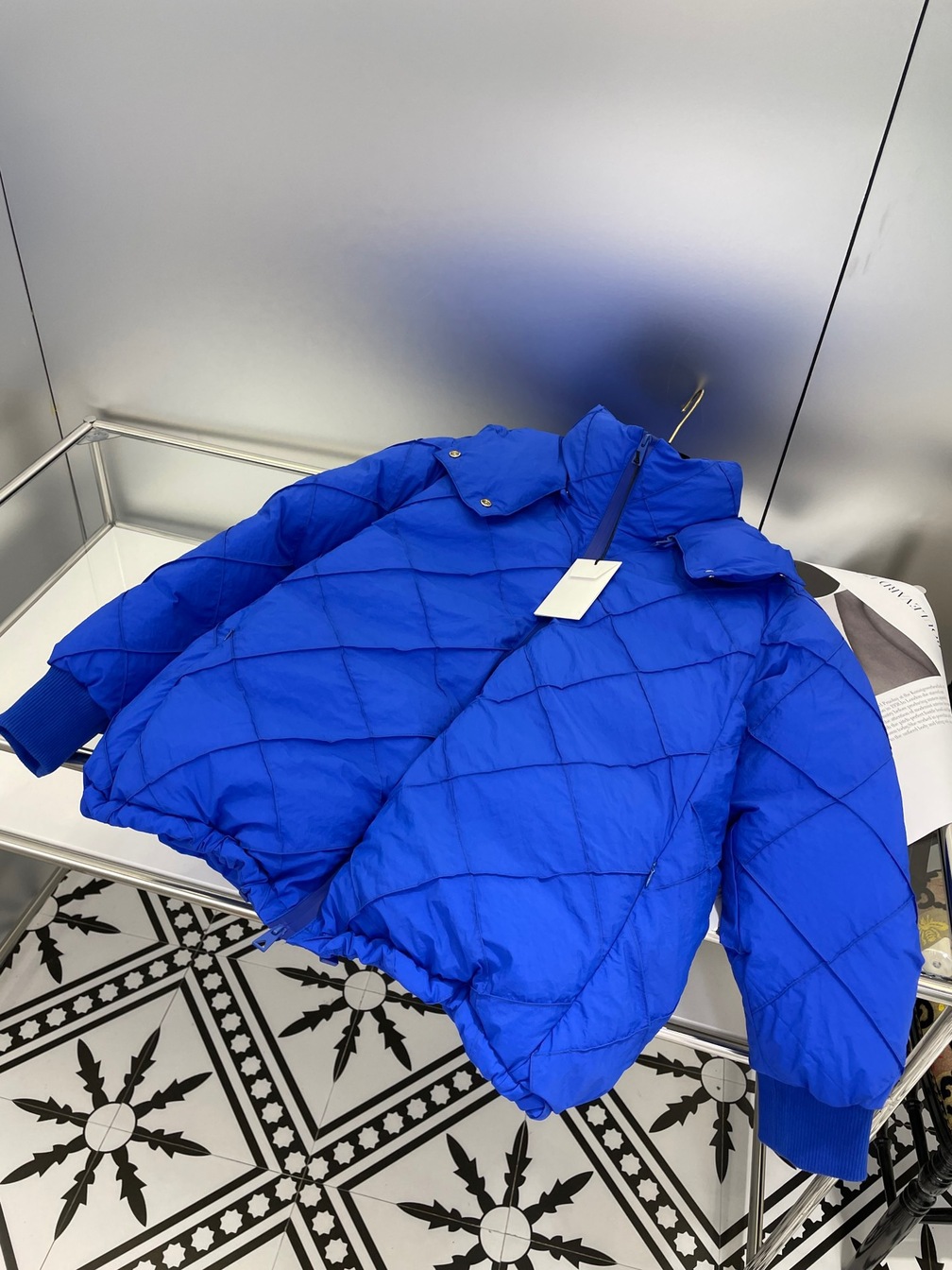 Puffer Bottega Neon Ss2022