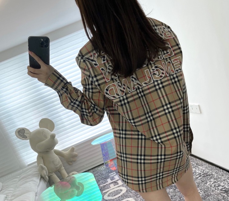 Shirt Burberry Back Write Ss2022