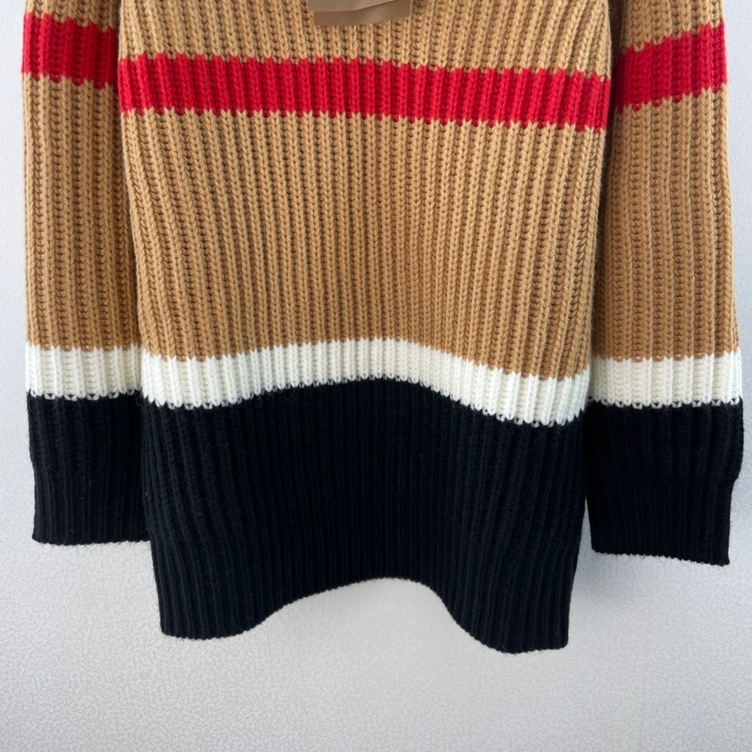 Sweaters Burberry Stripe V Neck Ss2022