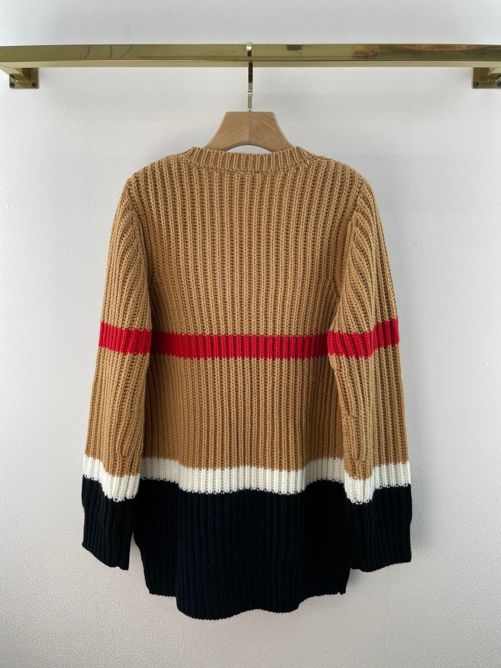 Sweaters Burberry Stripe V Neck Ss2022