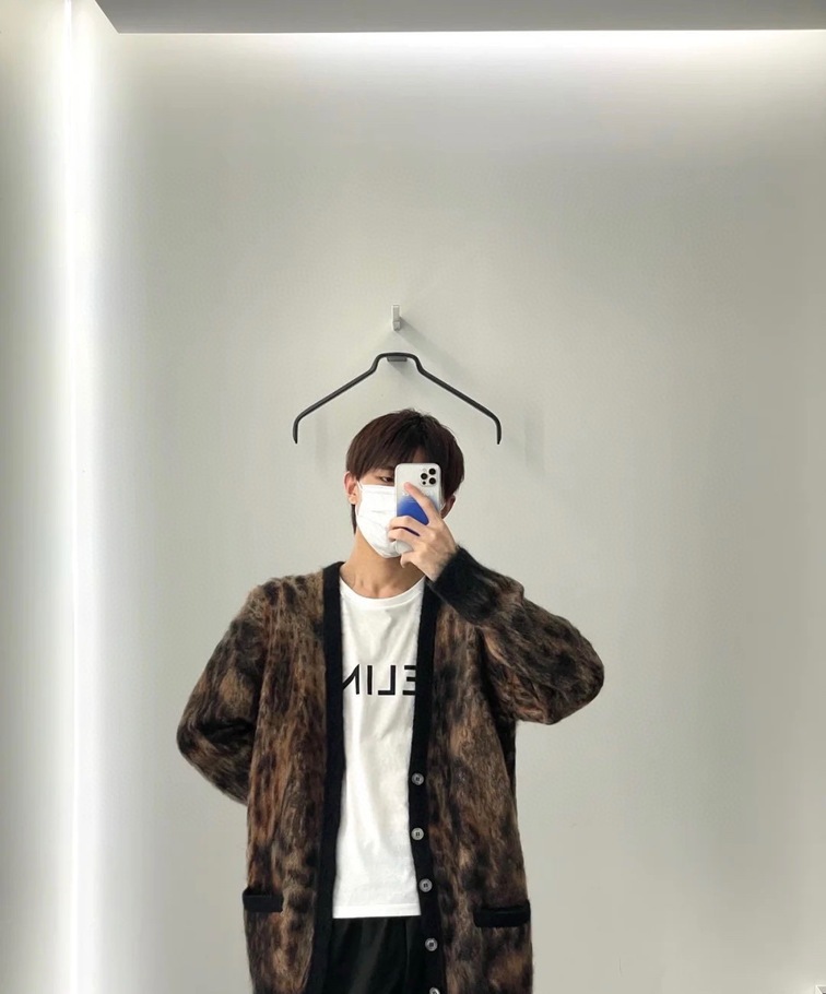 Celine Cardigan Wool Tiger Eyes Ss2022