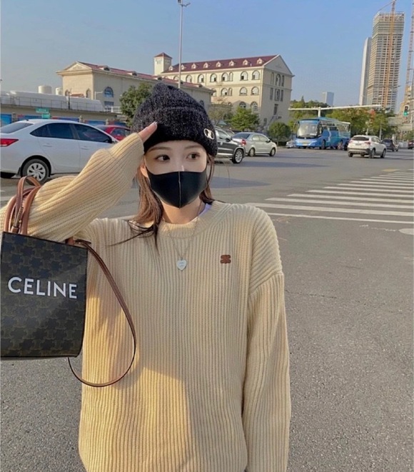 Sweaters Celine Small Logo Ss2022