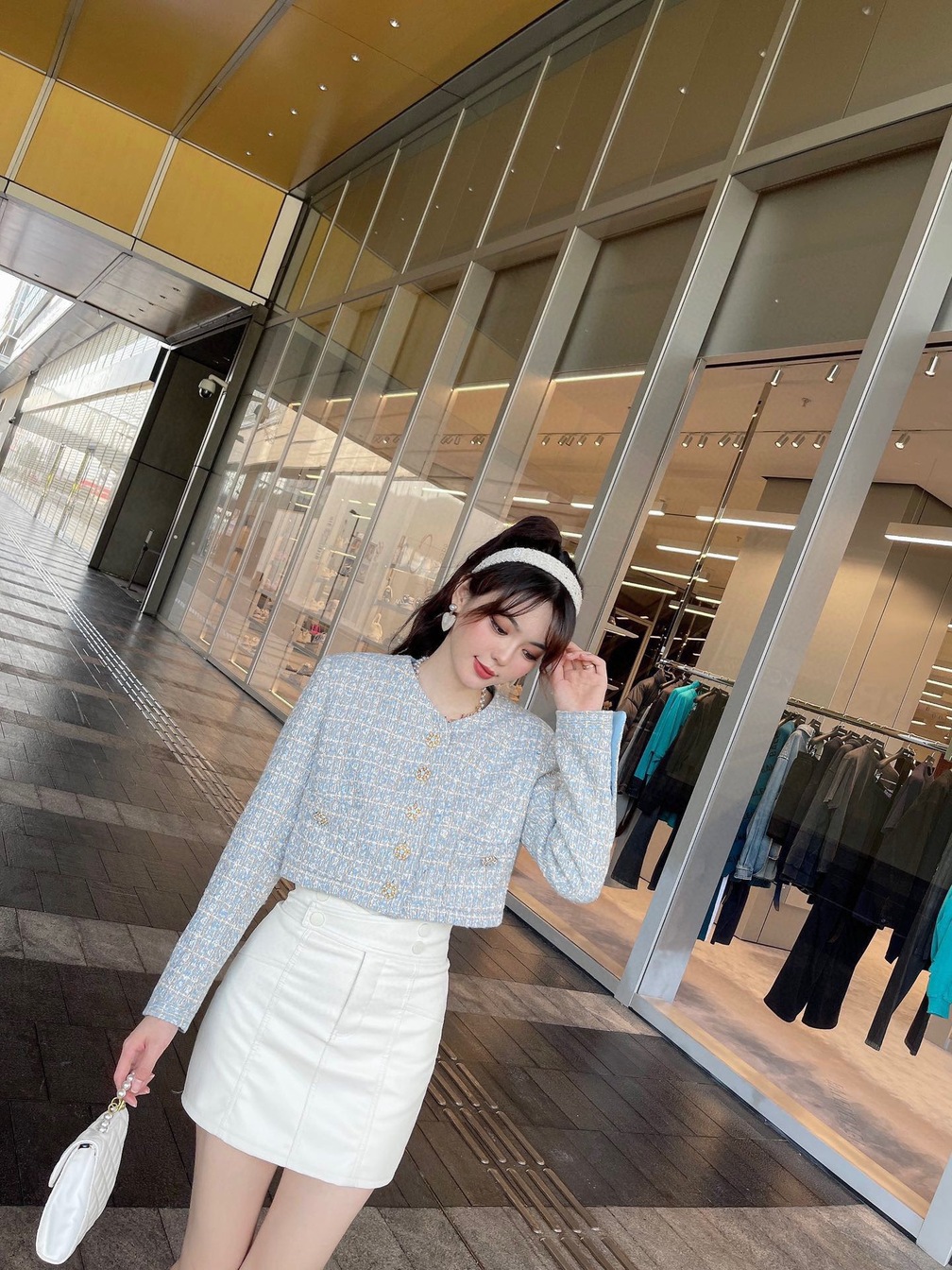 Croptop Vest Chanel Blue Tweed Ss2022