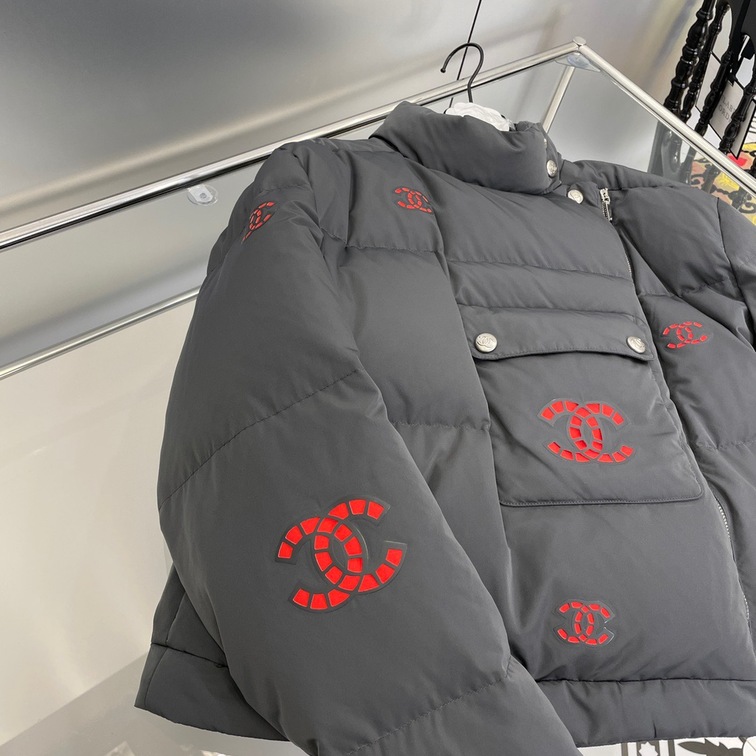 Short Puffer Chanel Red Logo Ss2022