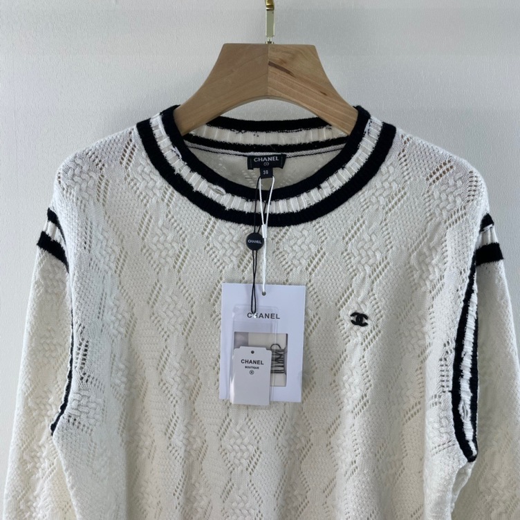 Sweaters Chanel Wool Print Logo Ss2022