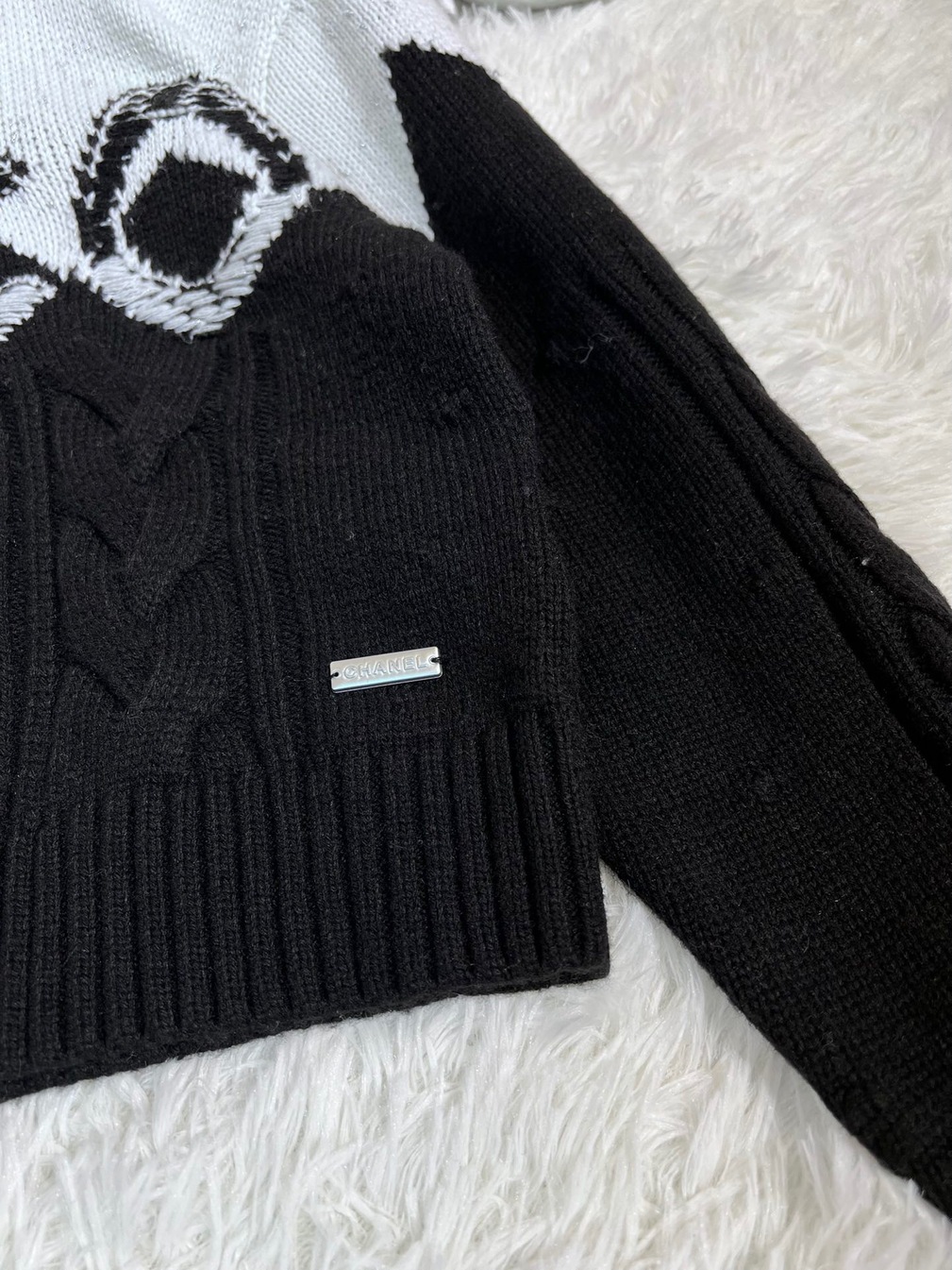 Sweaters Coco Chanel Ss 2022