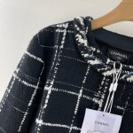Vest Tweed Chanel Black Check Ss2022