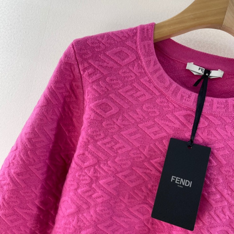 Sweaters Fendi Kaligraphy Ss2022