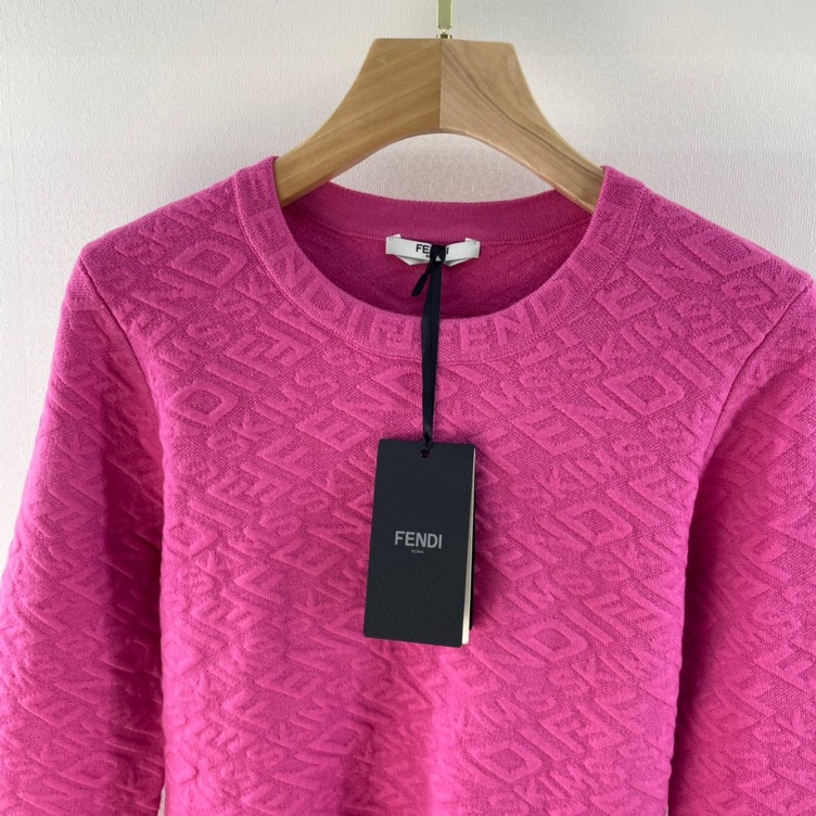 Sweaters Fendi Kaligraphy Ss2022