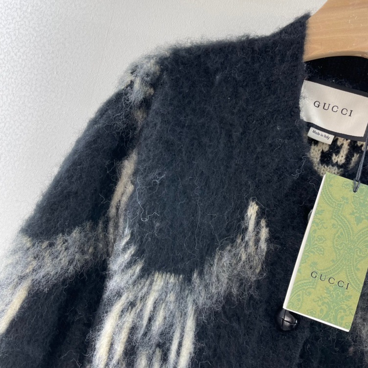 Gucci Long Coat Fur Ss2022