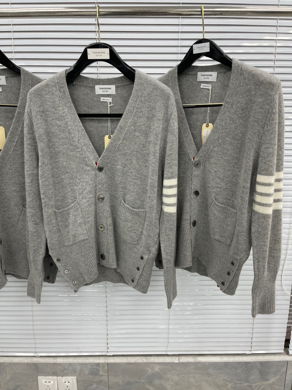 Cardigan Thom Basic 3 Button 4 Stripe