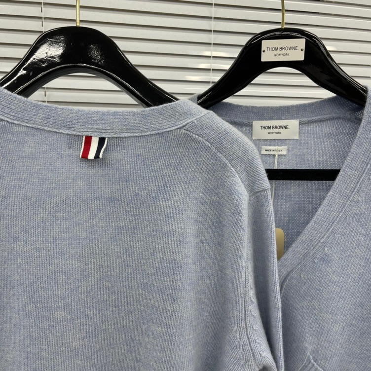 Cardigan Thom Basic 3 Button 4 Stripe