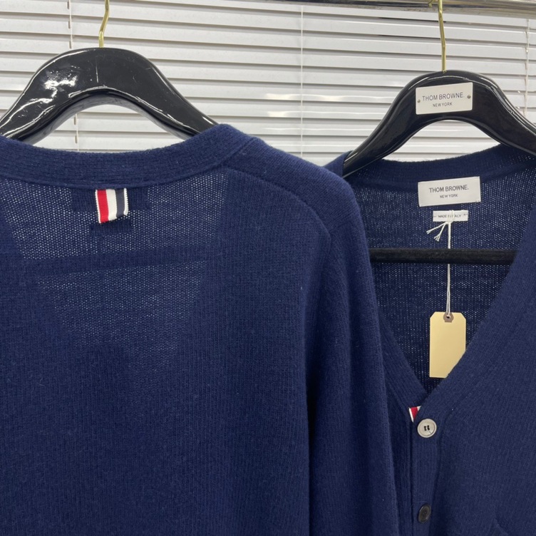 Cardigan Thom Basic 3 Button 4 Stripe