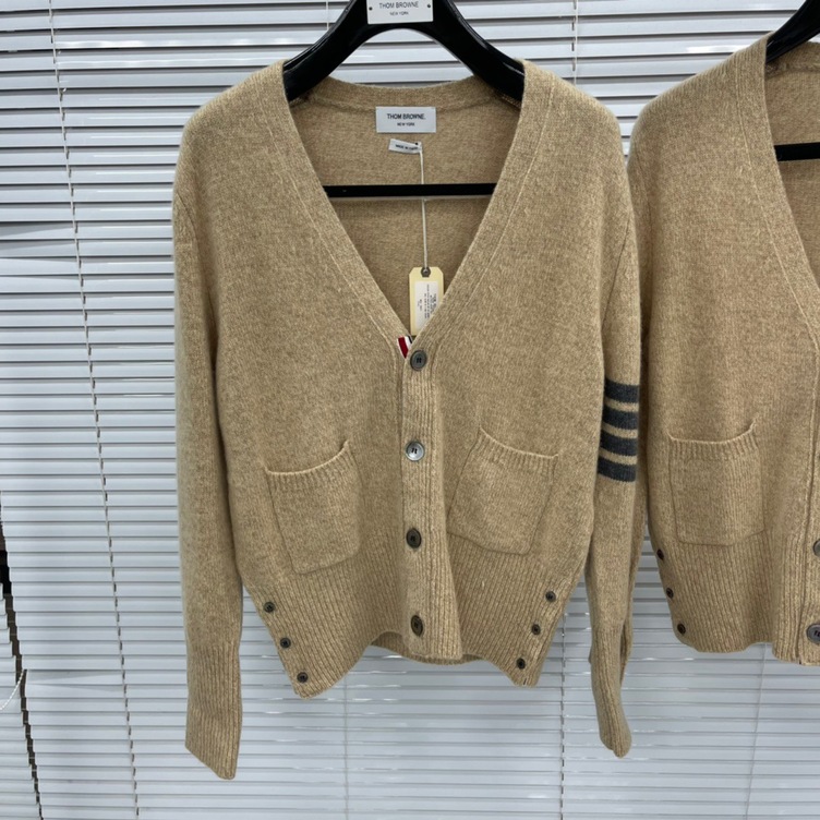 Cardigan Thom Basic 3 Button 4 Stripe