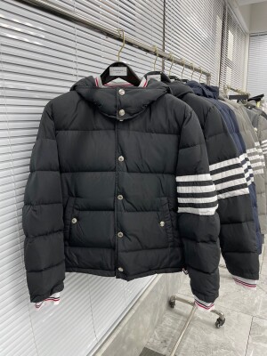Puffer Thom 2 Neck With Hoodie Hat Ss2022