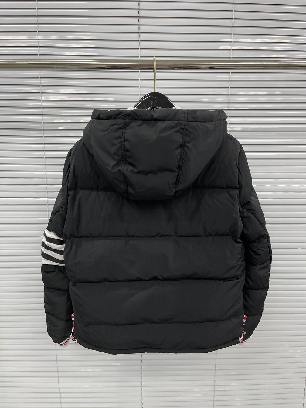 Puffer Thom 2 Neck With Hoodie Hat Ss2022