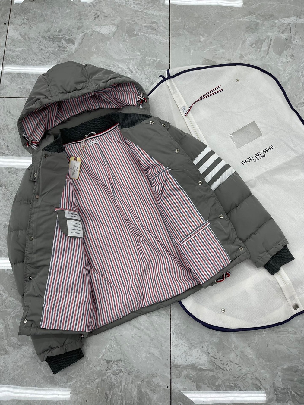 Puffer Thom 2 Neck With Hoodie Hat Ss2022