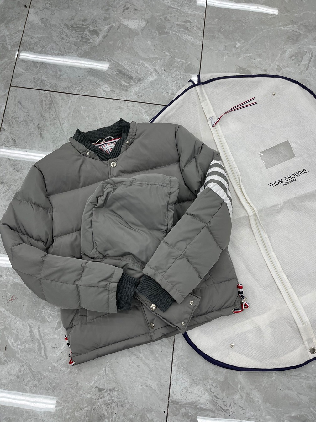 Puffer Thom 2 Neck With Hoodie Hat Ss2022