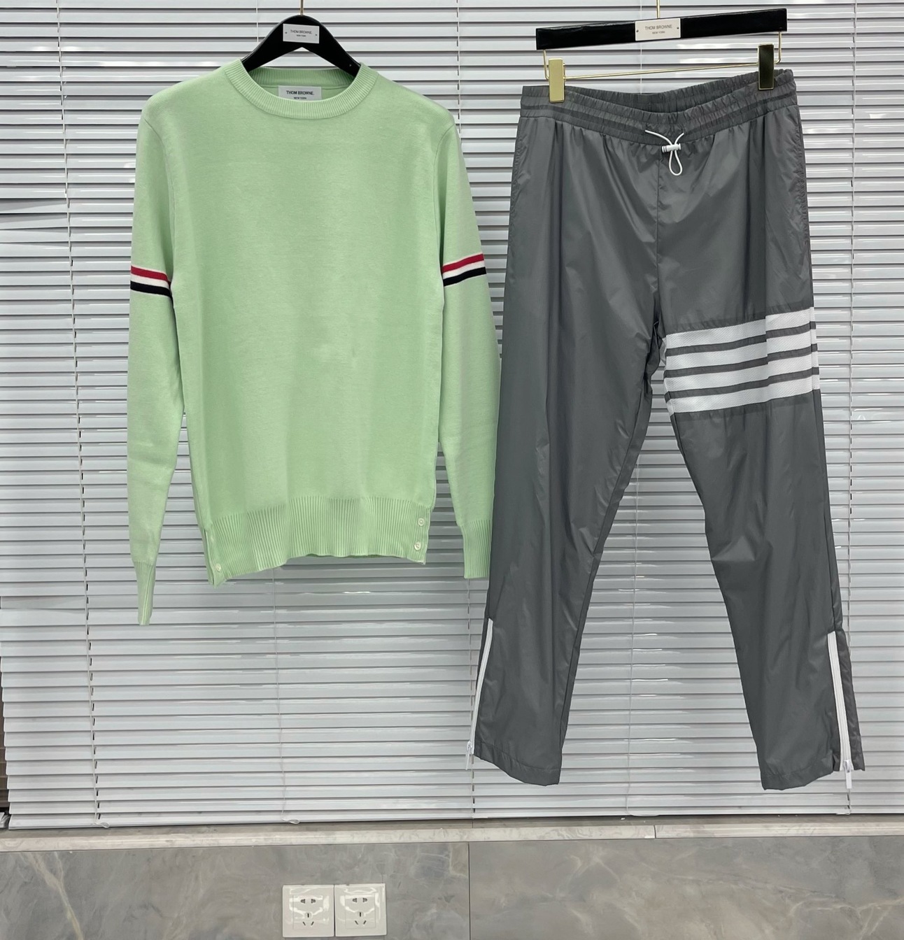 Sweaters Cashmere Red Navy Stripe Neon Ss2022