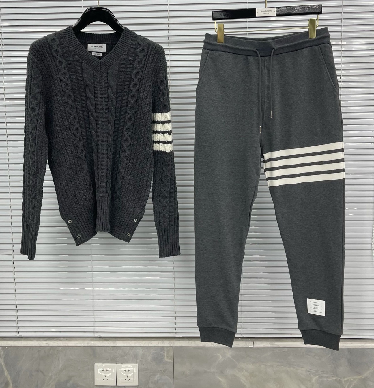 Sweaters Thom Browne Glosbe Wool Ss2022