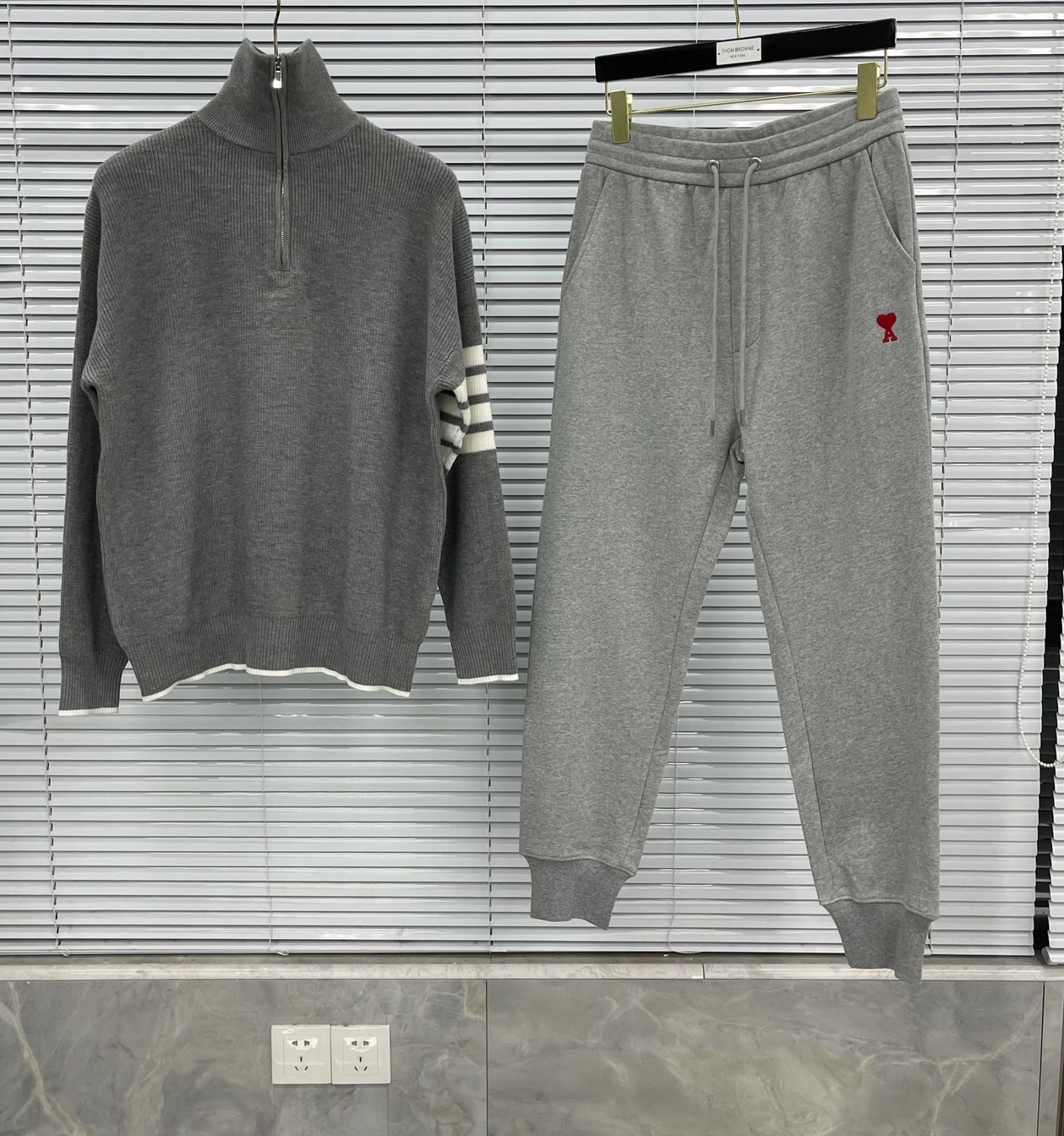 Sweaters Thom Wool High Neck Zip Ss2022