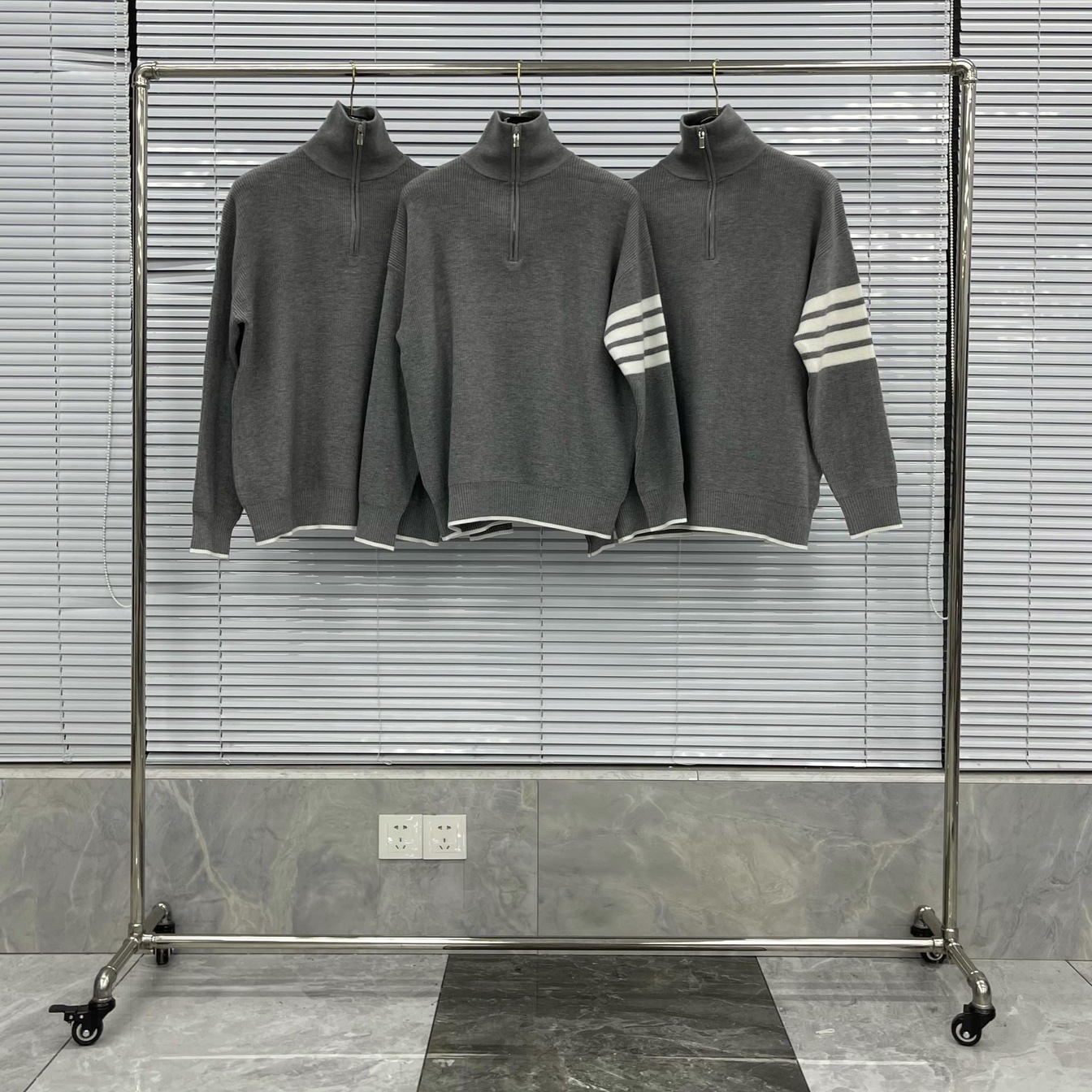 Sweaters Thom Wool High Neck Zip Ss2022