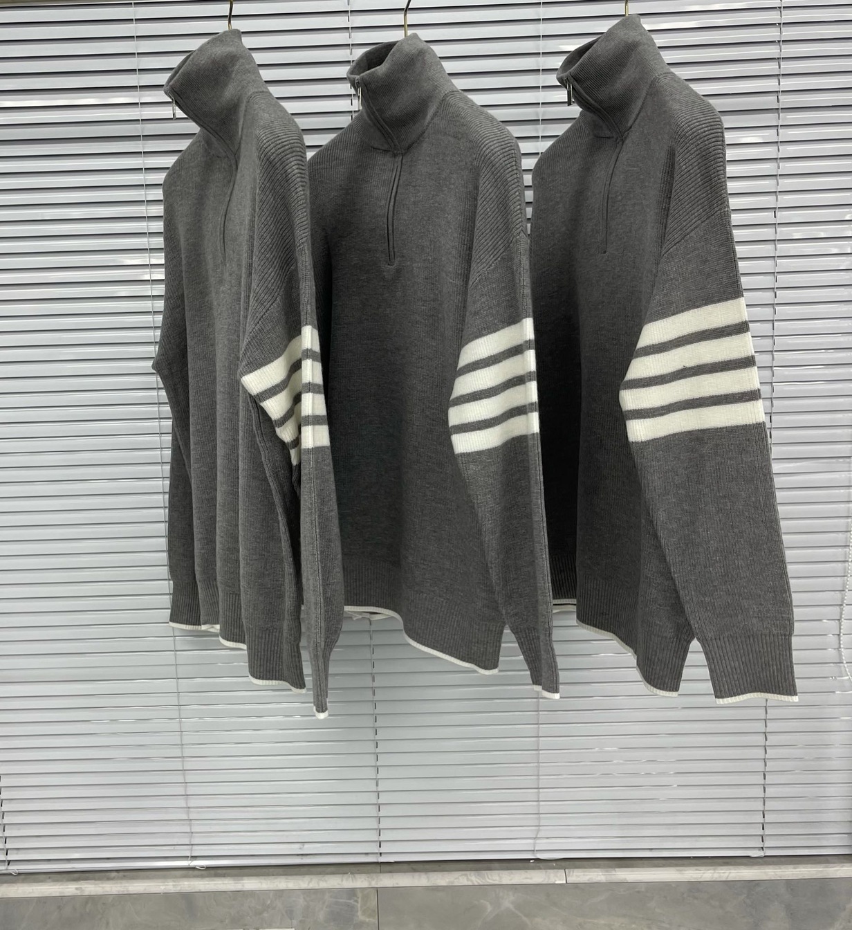Sweaters Thom Wool High Neck Zip Ss2022